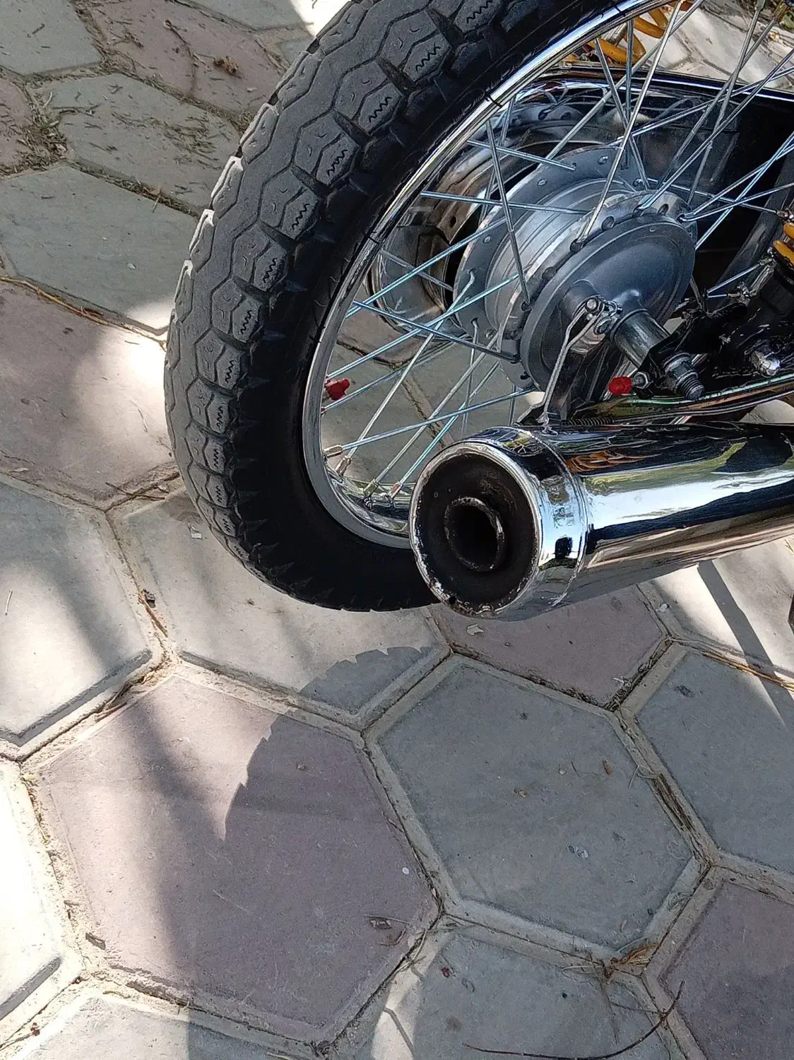 اگزوز ۲۰۱۱ یدک سیکلت نوین|قطعات یدکی و لوازم جانبی|لاران, |دیوار