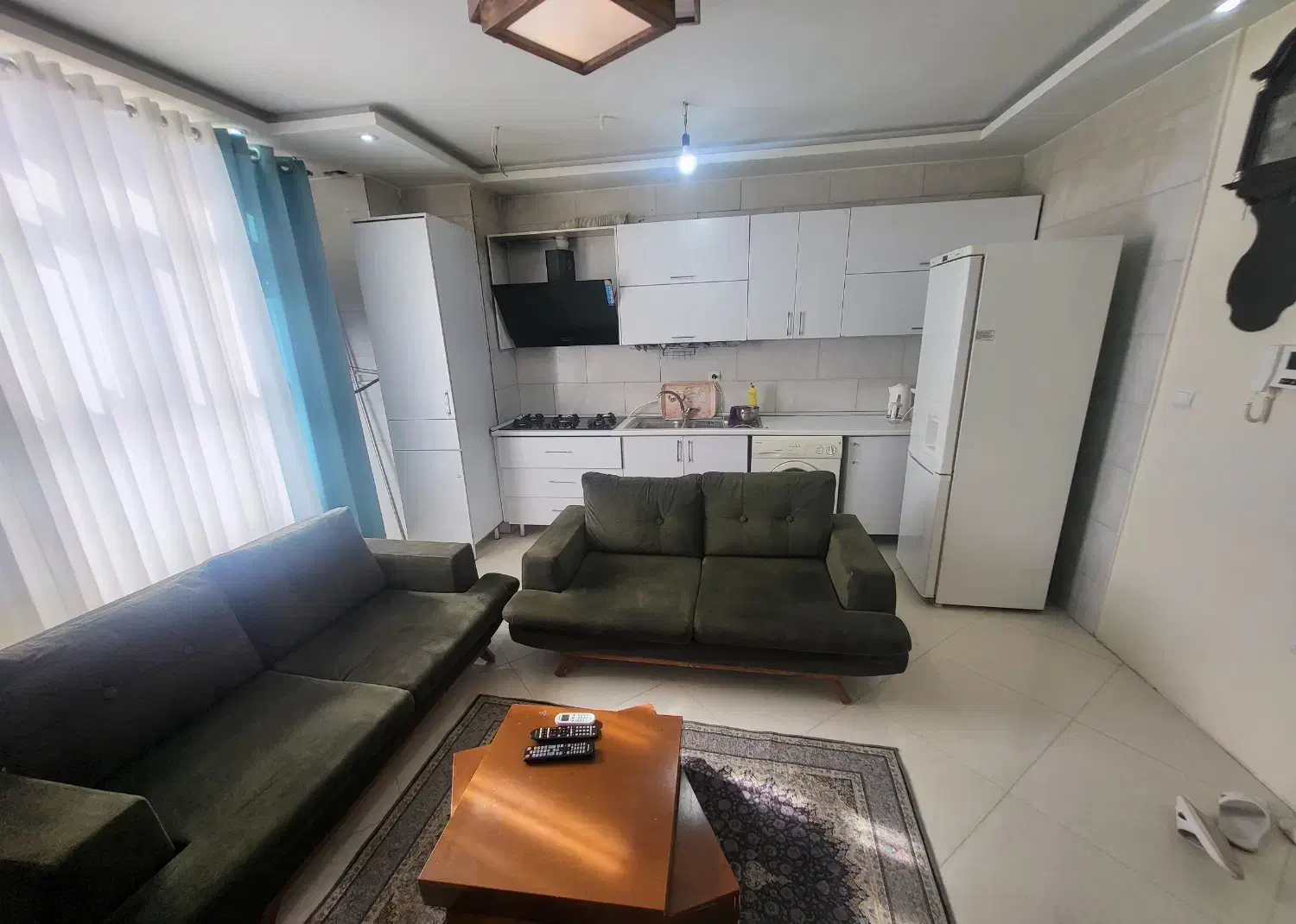 اجاره آپارتمان مبله ماهانه منطقه ارم در غرب تهران|اجارهٔ کوتاهمدت آپارتمان و سوئیت|تهران, ارم|دیوار