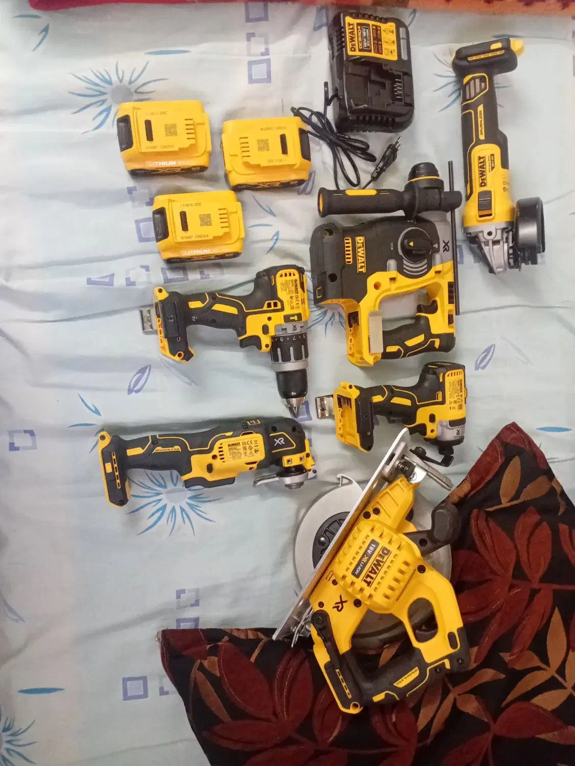 ۶عدد ابزار دوالت با QRکد برای تشخیص اصالت کالا|ابزارآلات|تهران, ایران|دیوار