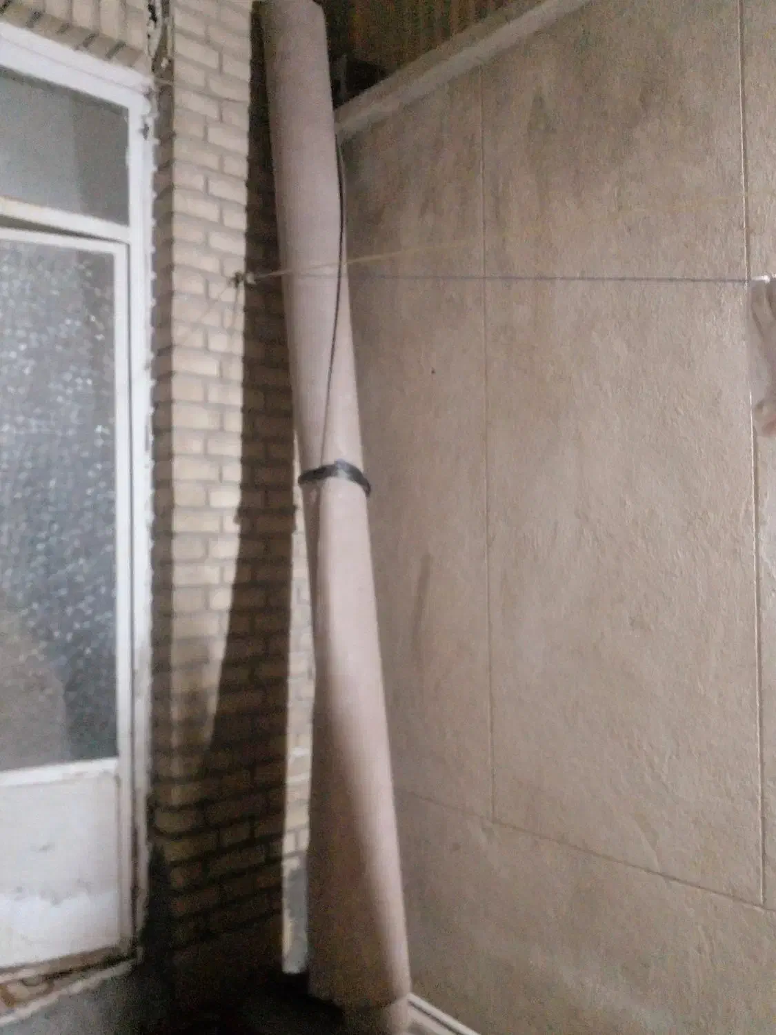 موکت درحدنو ۹متری رنگ قهوه ای قیمت مناسب|موکت|قم, صفائیه|دیوار