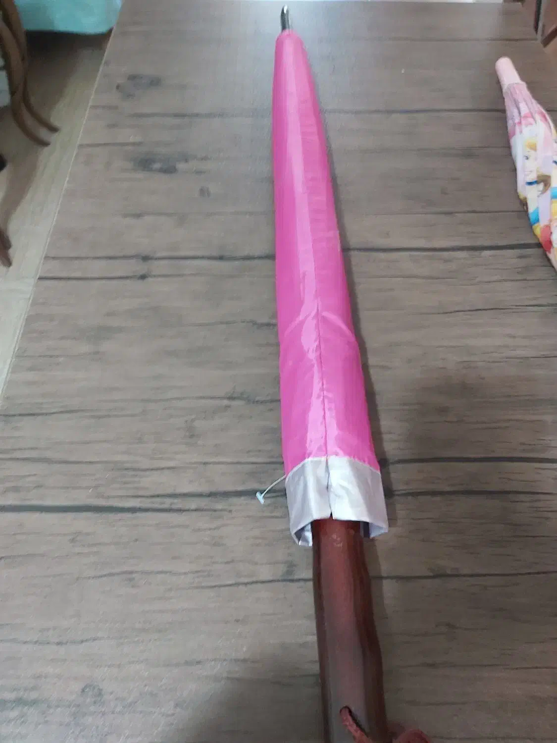 چتر عصایی دخترانه و زنانه صورتی|لباس|رشت, فلسطین|دیوار