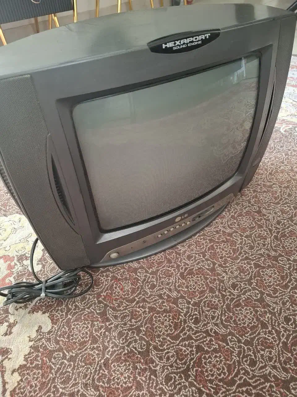 تلویزیون 14اینچ رنگی LG|تلویزیون و پروژکتور|تهران, حشمتیه|دیوار