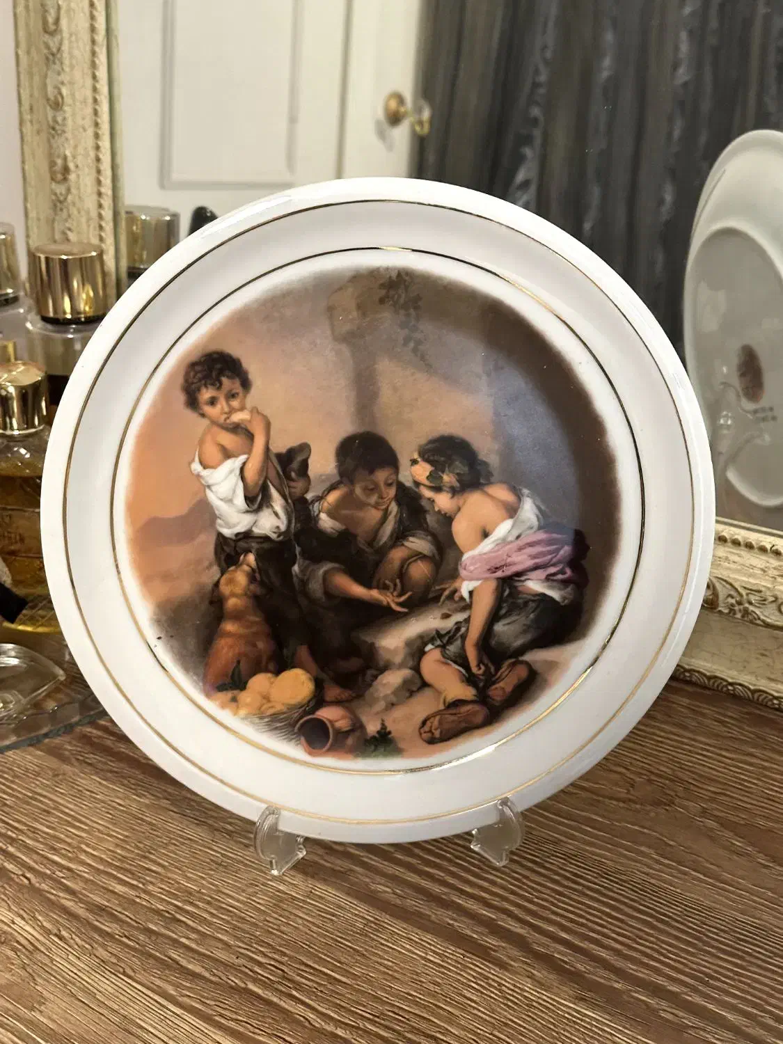 بشقاب برند|کلکسیون اشیاء عتیقه|تهران, سعادت‌آباد|دیوار