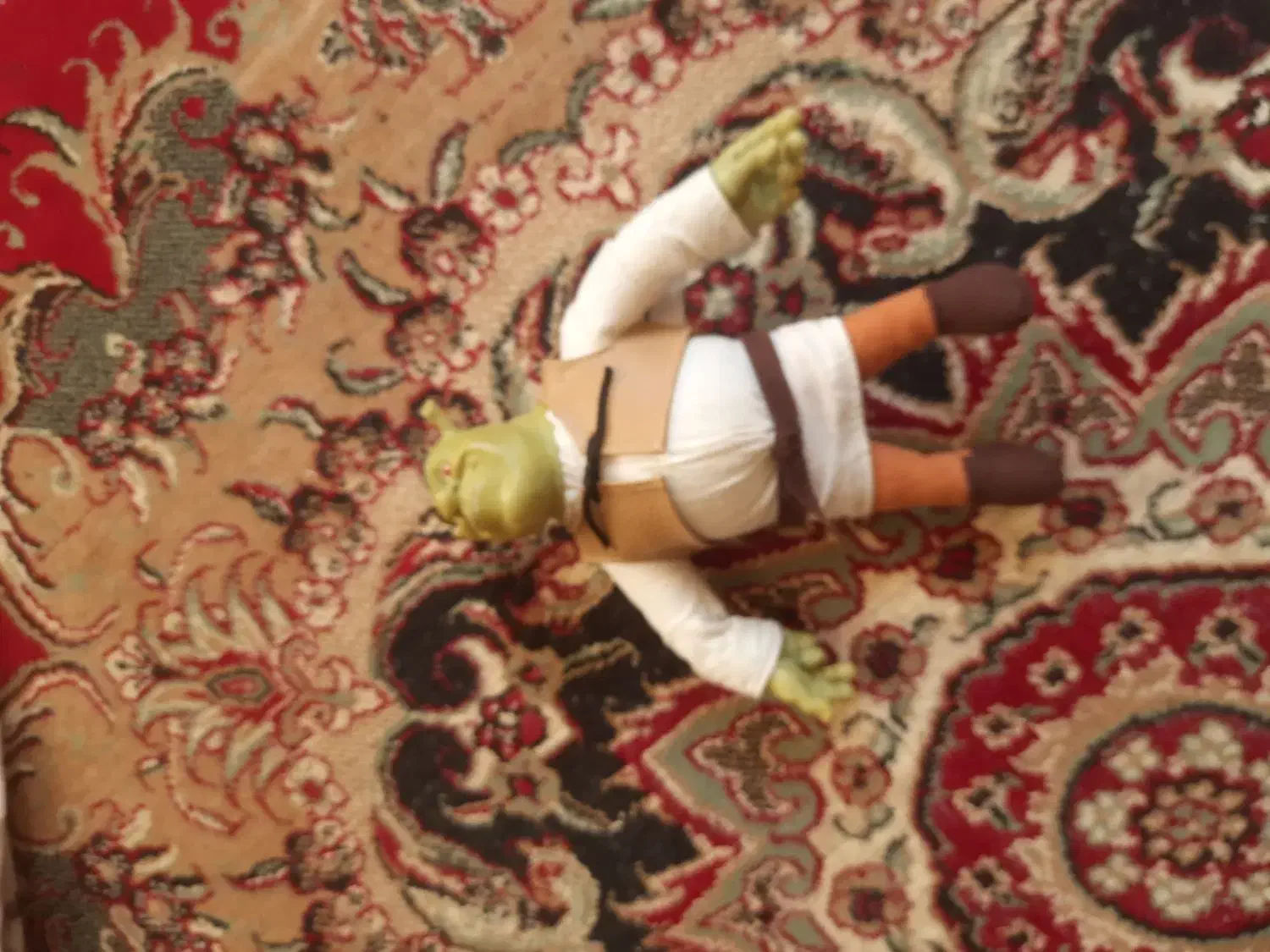 عرسک|اسباببازی بچه|برخوار, |دیوار