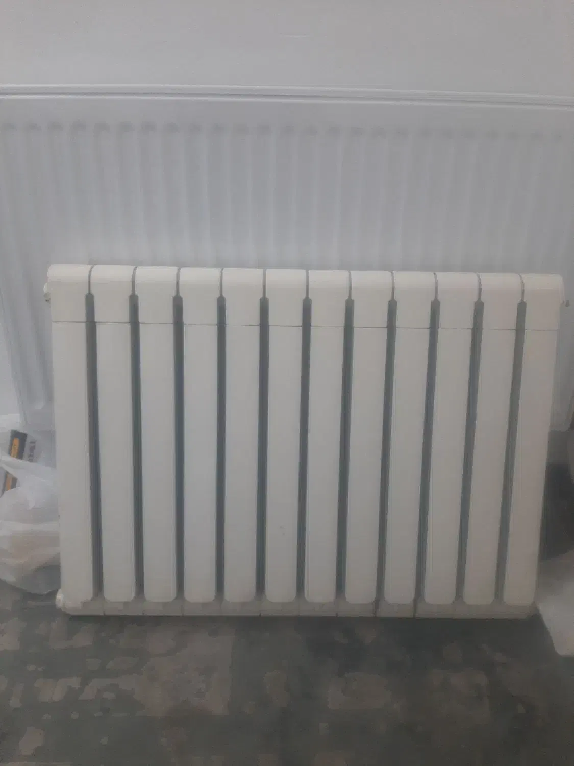 رادیات ۱۲ پره|آبگرمکن، پکیج، شوفاژ|گلبهار, شهر جدید گلبهار|دیوار