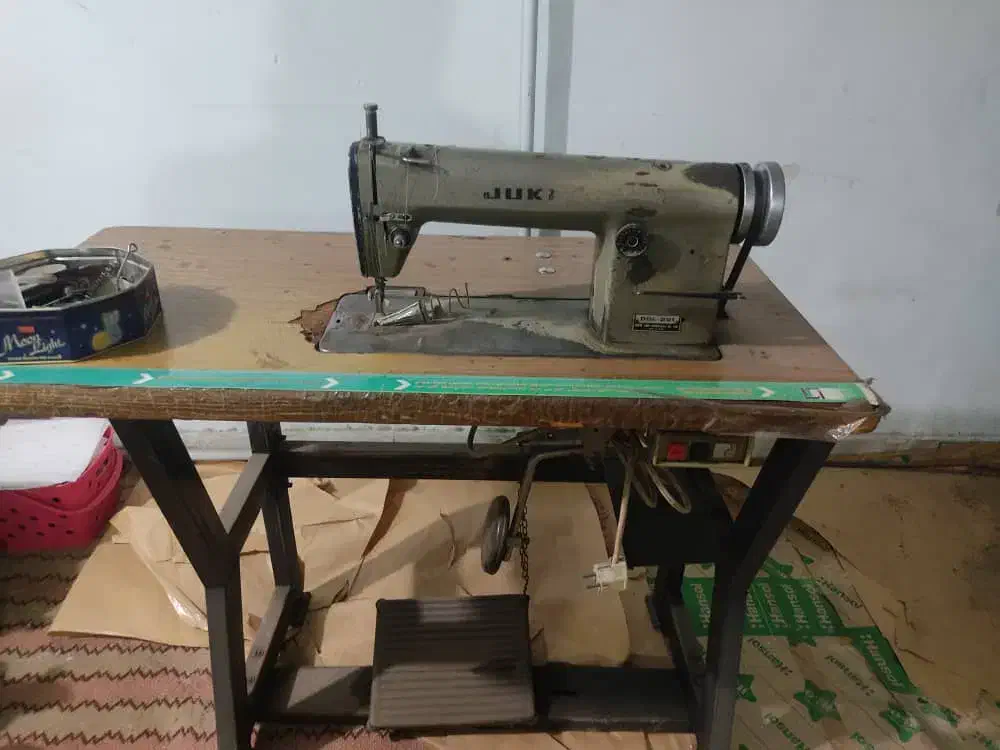 چرخ خیاطی صنعتی راسته دوز|چرخ خیاطی و ریسندگی|تبریز, |دیوار