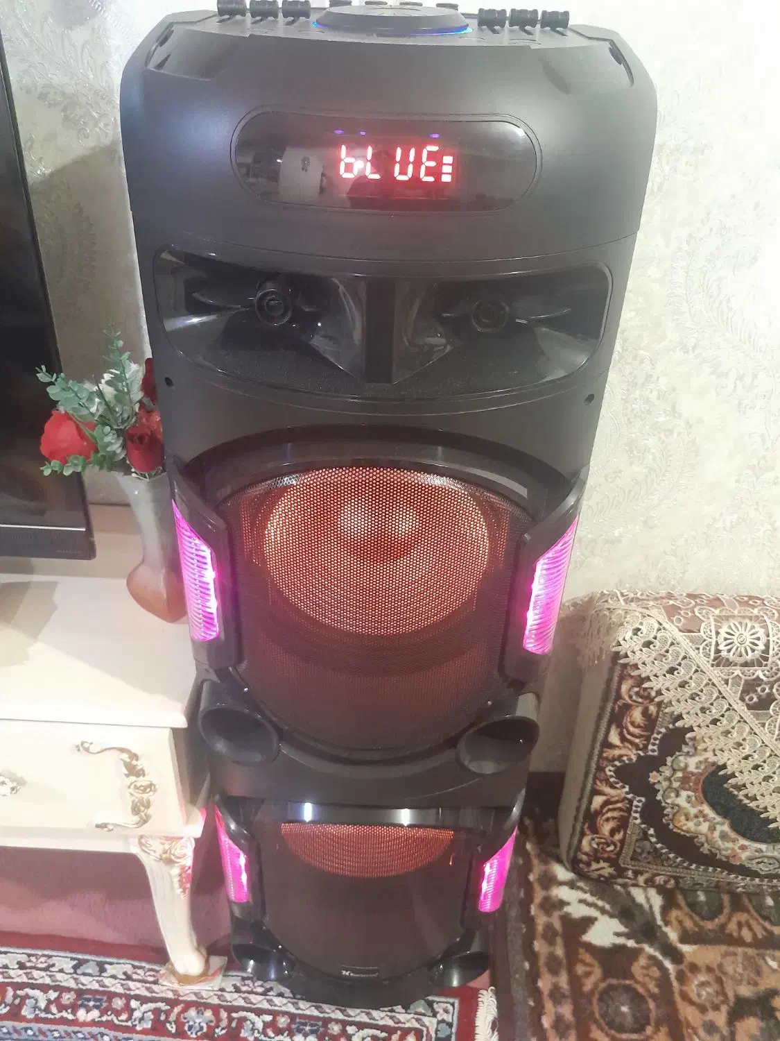 اسپیکر تکی سالم نونو بزرگ|سیستم صوتی خانگی|تبریز, |دیوار