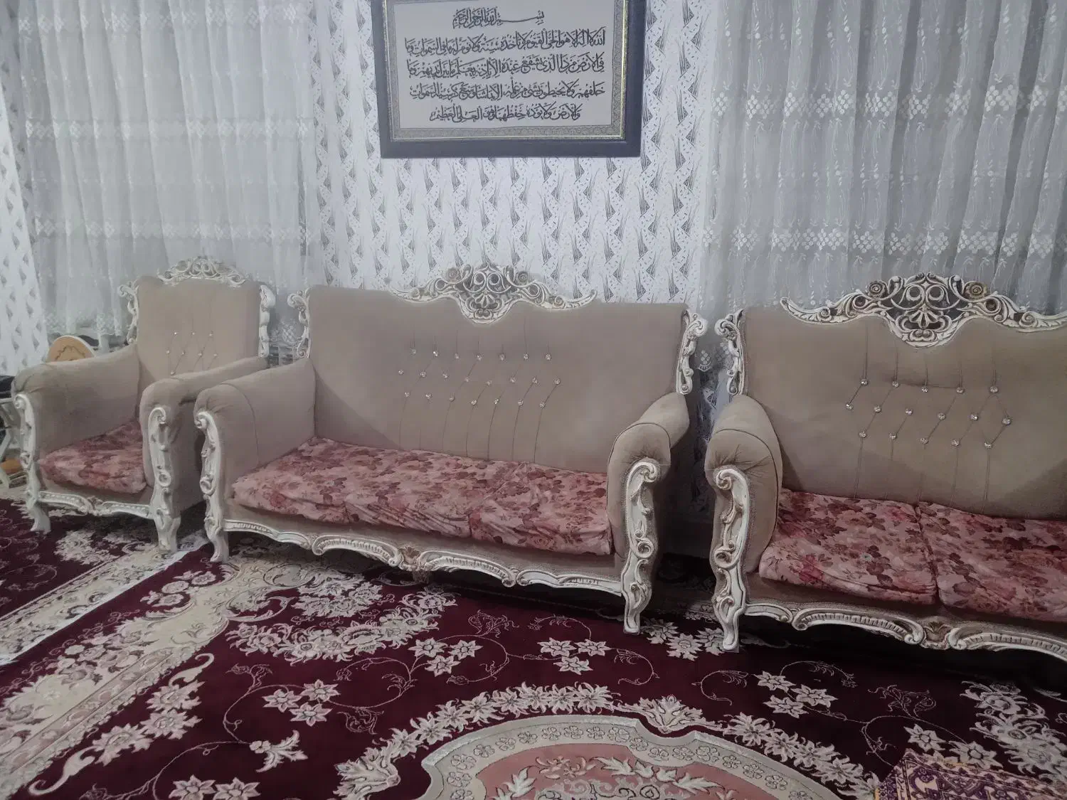 مبلمان|مبلمان خانگی و میز عسلی|قرچک, شهرک مهستان|دیوار