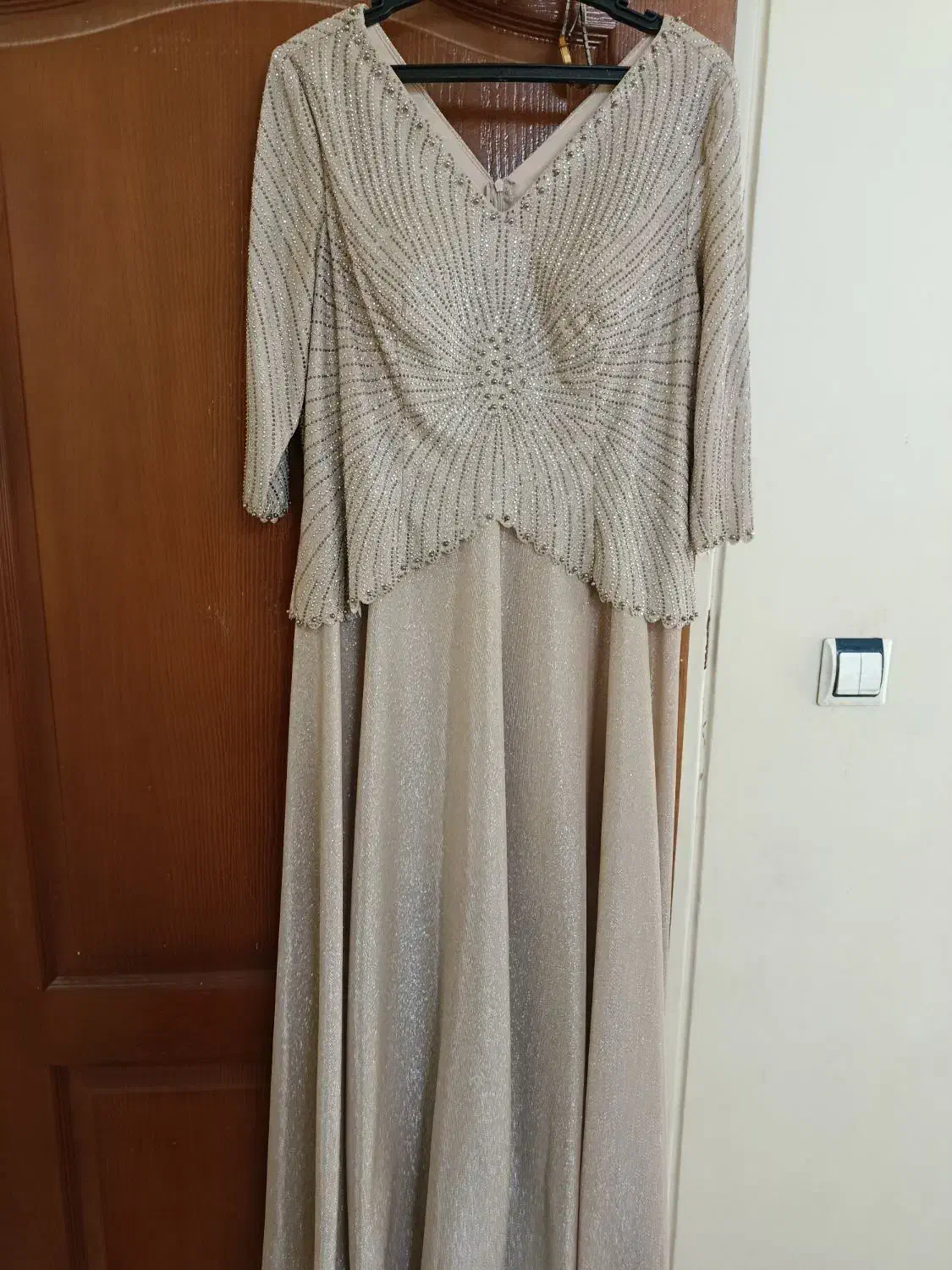 لباس مجلسی|لباس|شاهینشهر, شهرک ردانی پور|دیوار