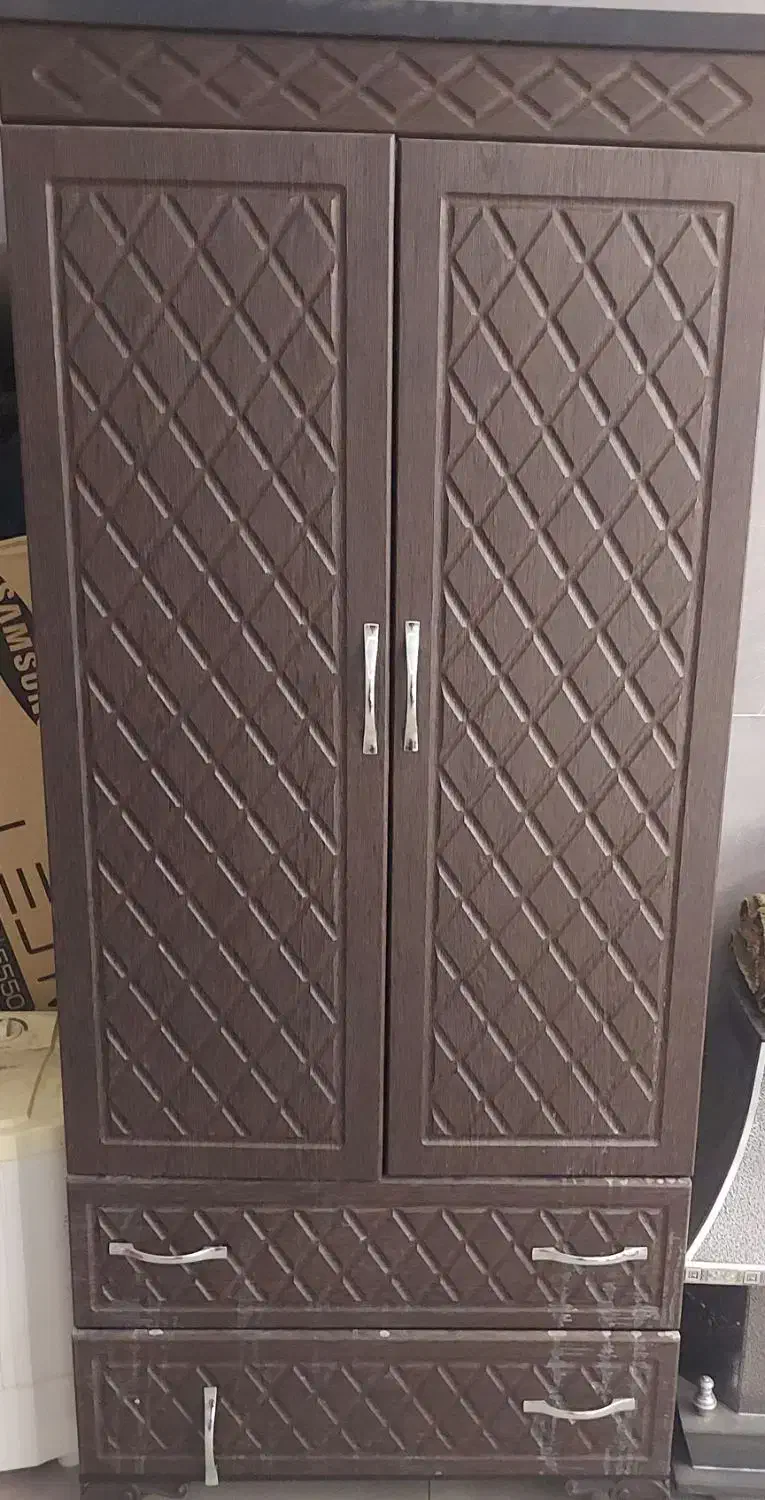 کمد نو|جاکفشی، کمد، دراور|قم, آزادگان|دیوار