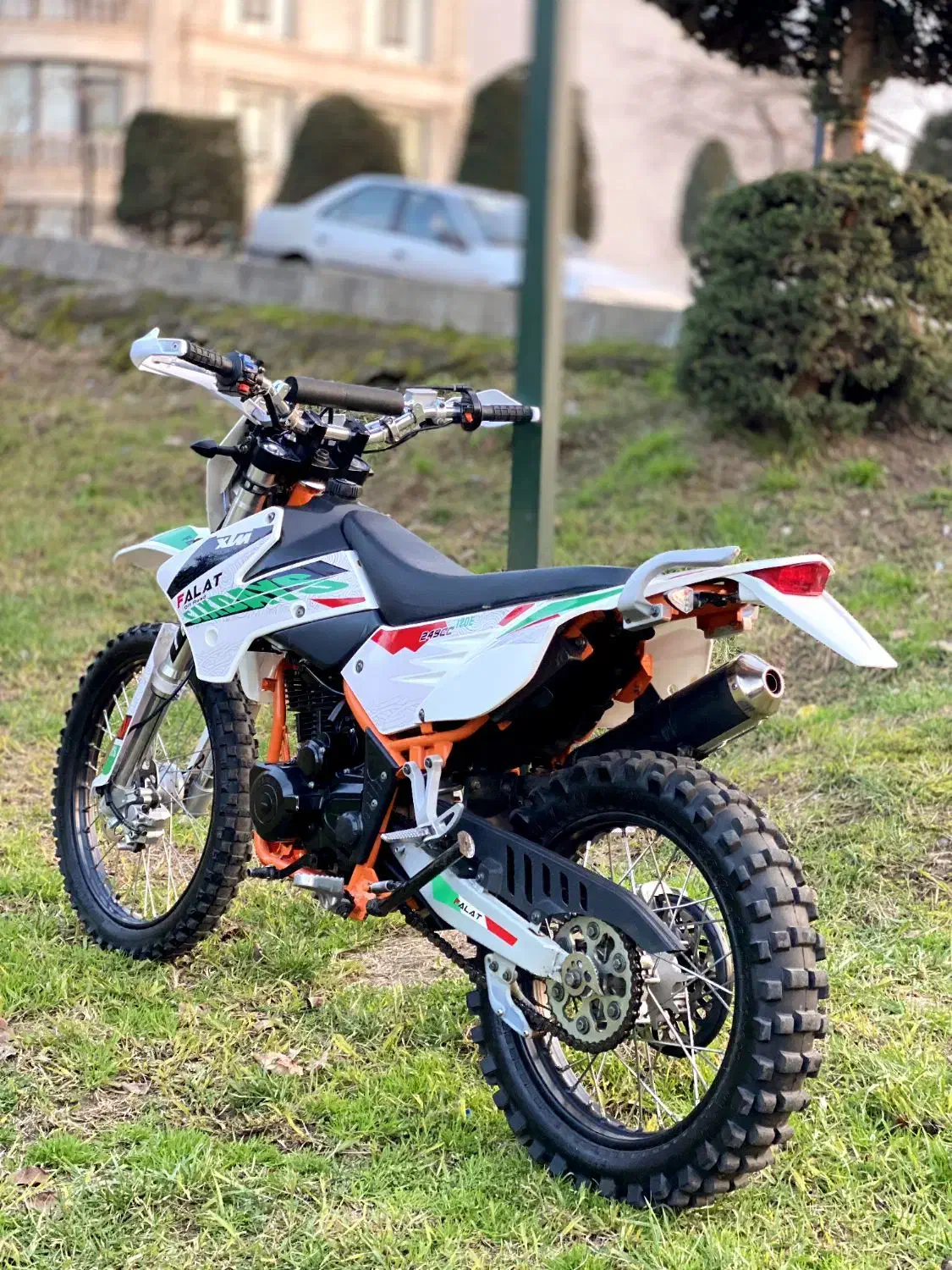 تریل فلات طرح کی تی ام ۲۵۰|موتورسیکلت|لاهیجان, شهید آوینی|دیوار