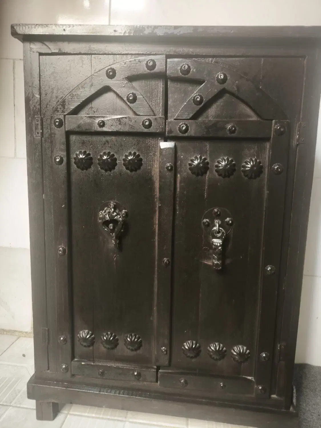 جاکفشی|جاکفشی، کمد، دراور|باقرشهر, |دیوار