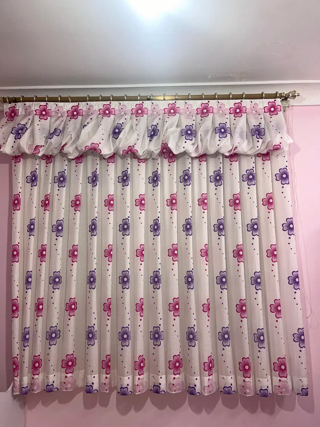 پرده اتاق خواب|پرده، رانر، رومیزی|میانه, |دیوار