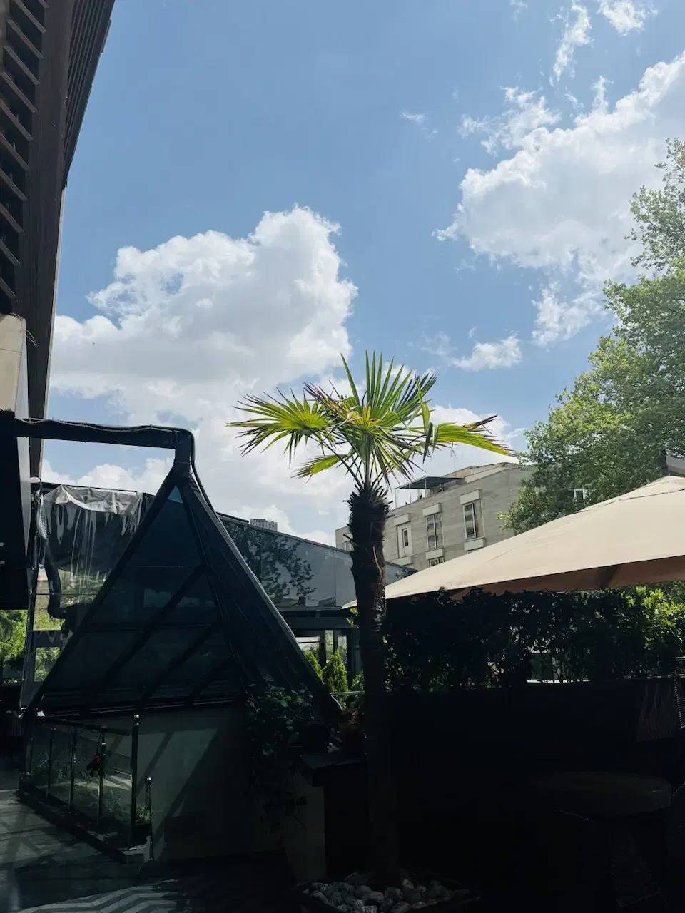 کارگر ساده ، ویتر ، قلیون زن ،ظرفشور|استخدام خدمات فروشگاه و رستوران|تهران, زعفرانیه|دیوار