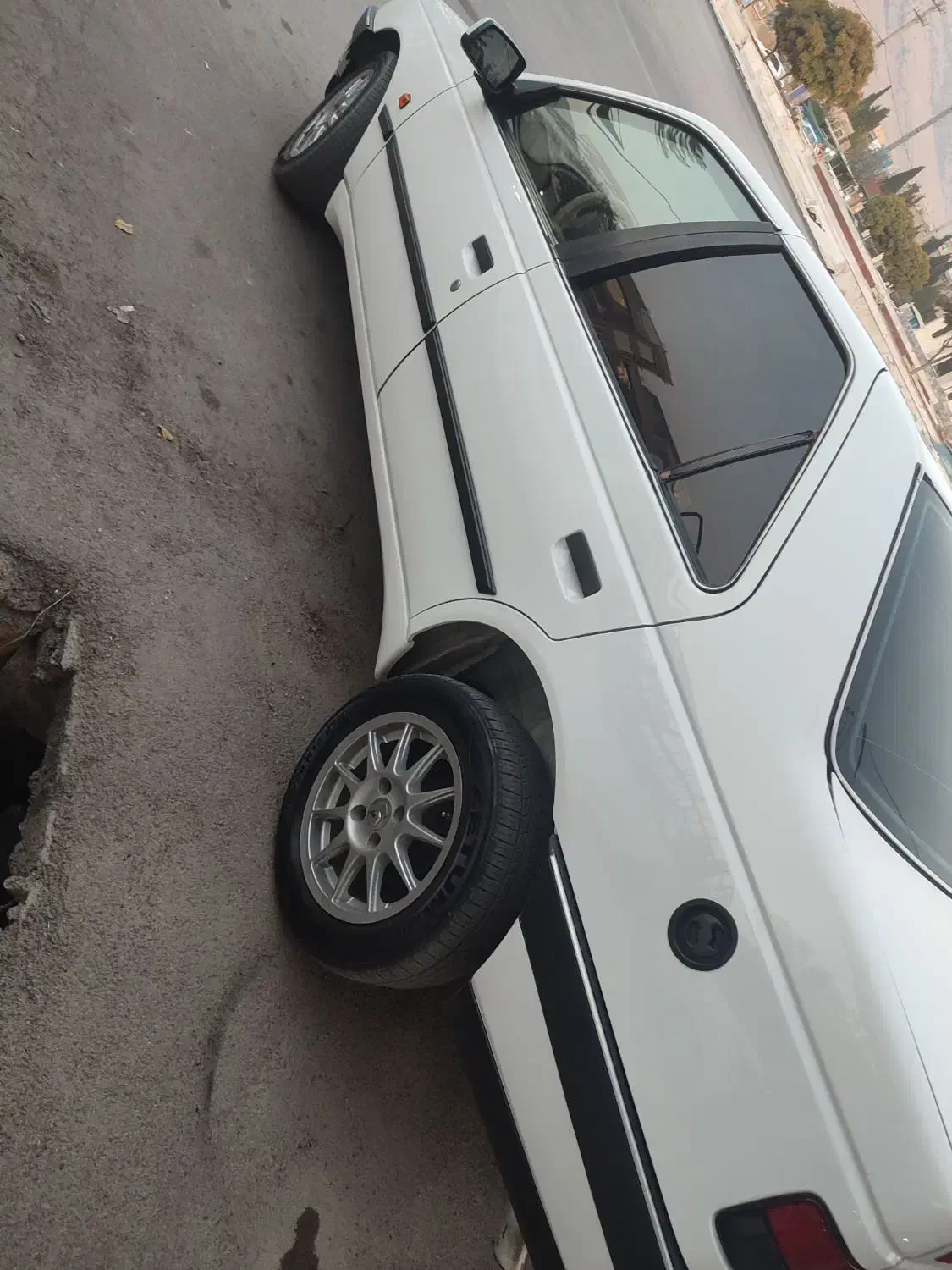 405دوگانه مدل 90اتاق تعویض|خودرو سواری و وانت|ایوان, |دیوار