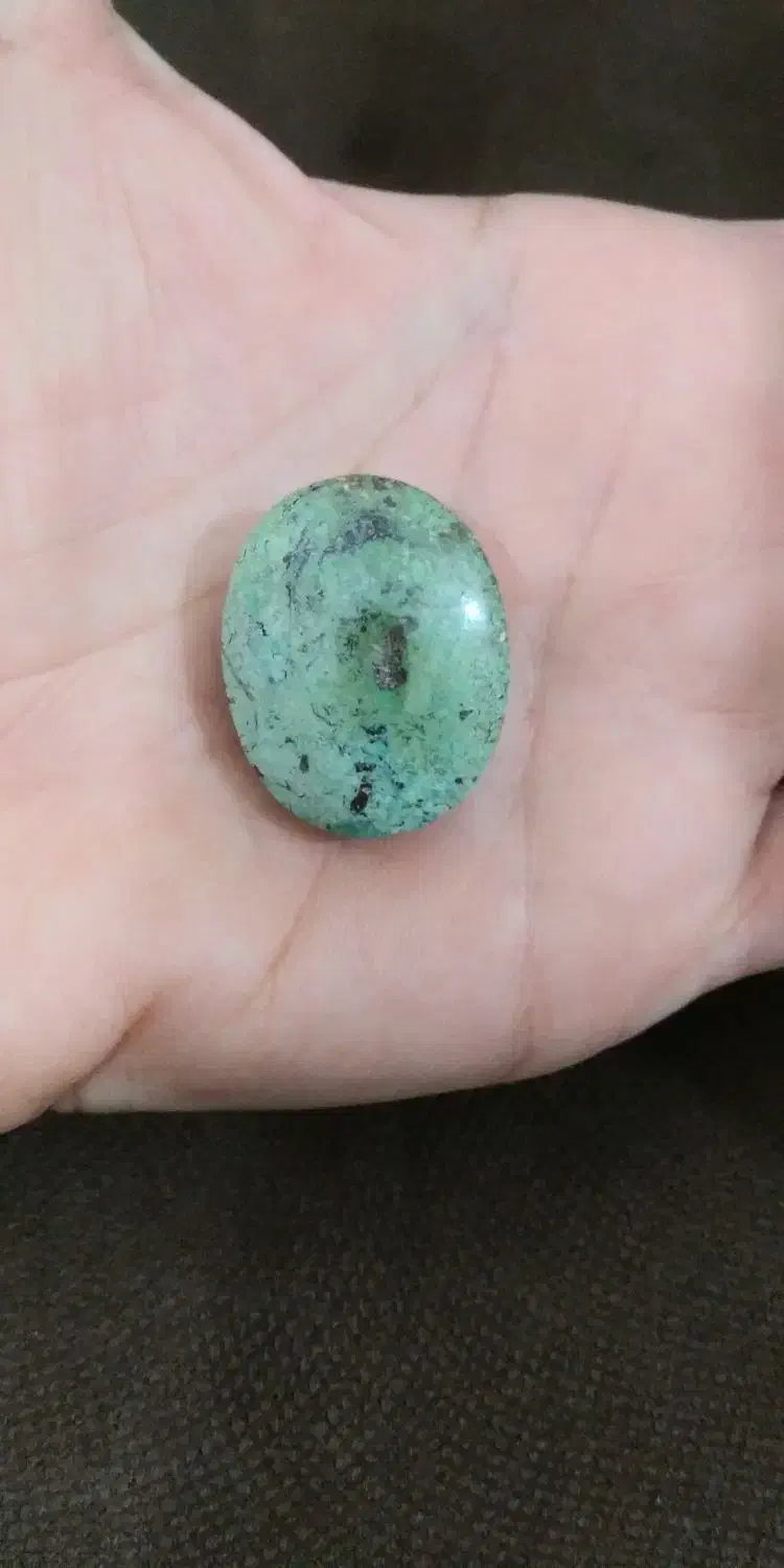 سنگ فیروزه سبز کمیاب|جواهرات|لاهیجان, مهرگان|دیوار