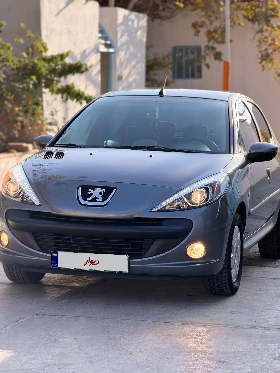 ۲۰۷ مدل ۹۸ بیرنگ  معاوضه هم دارم|خودرو سواری و وانت|سمنان, |دیوار