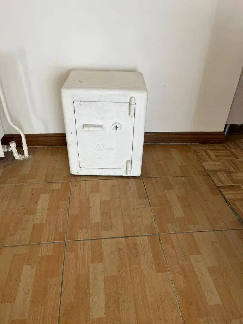 گاو صندوق قدیمی کاوه اصل|ابزارآلات|تهران, بهار|دیوار