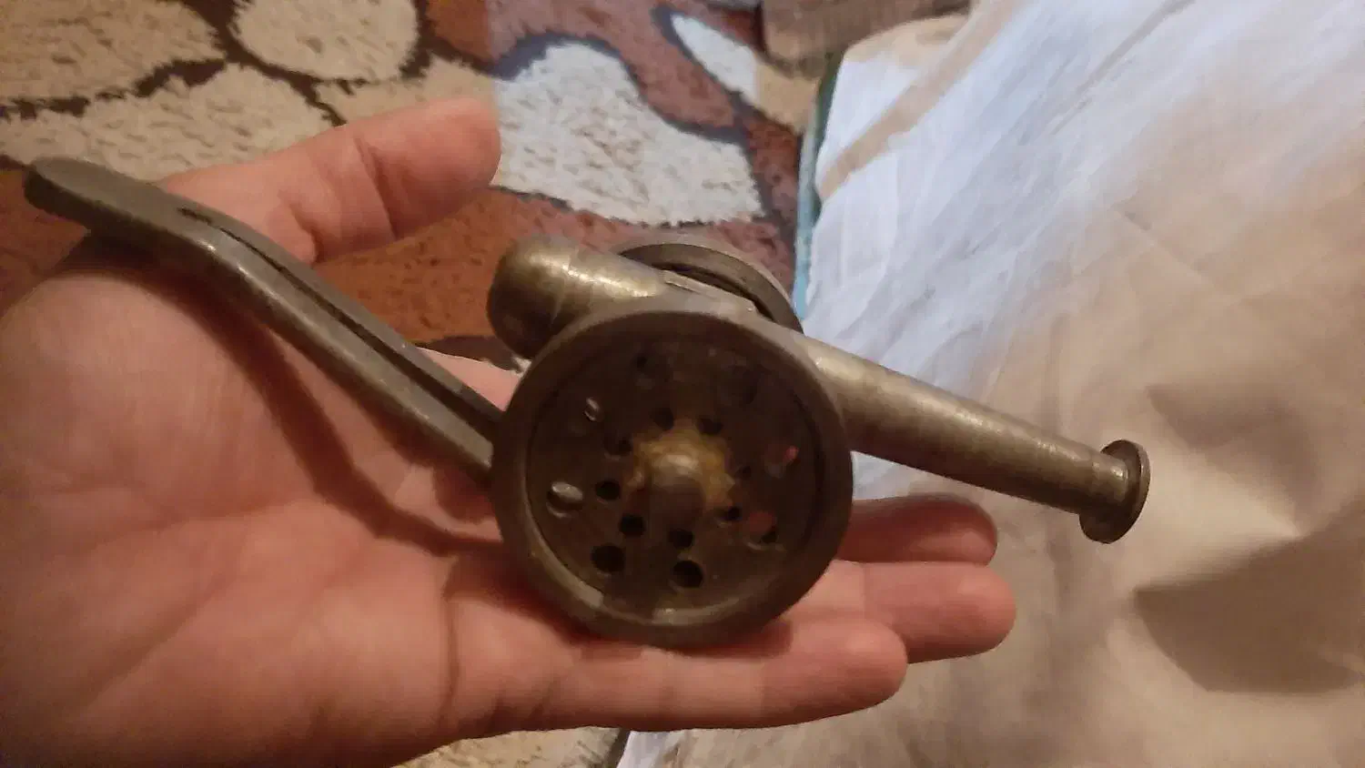 یک ماک سگ ویک ماکت ثوپ قدیمی کار دست|کلکسیون اشیاء عتیقه|قم, دانش|دیوار