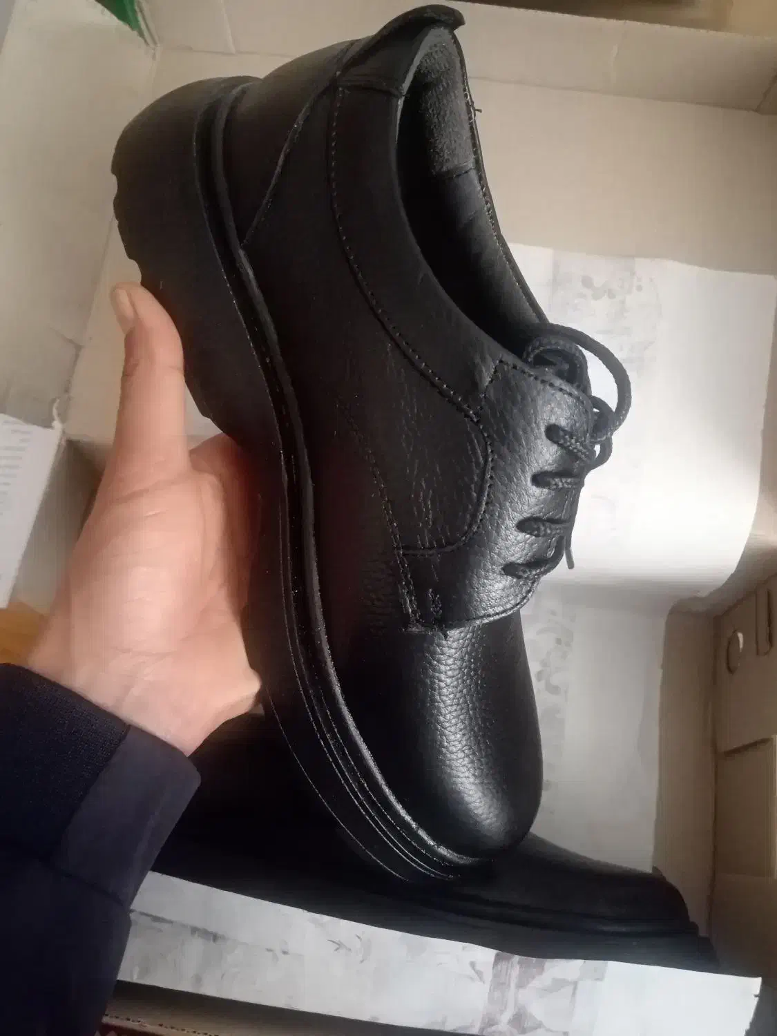 کفش|کیف، کفش، کمربند|بیرجند, |دیوار