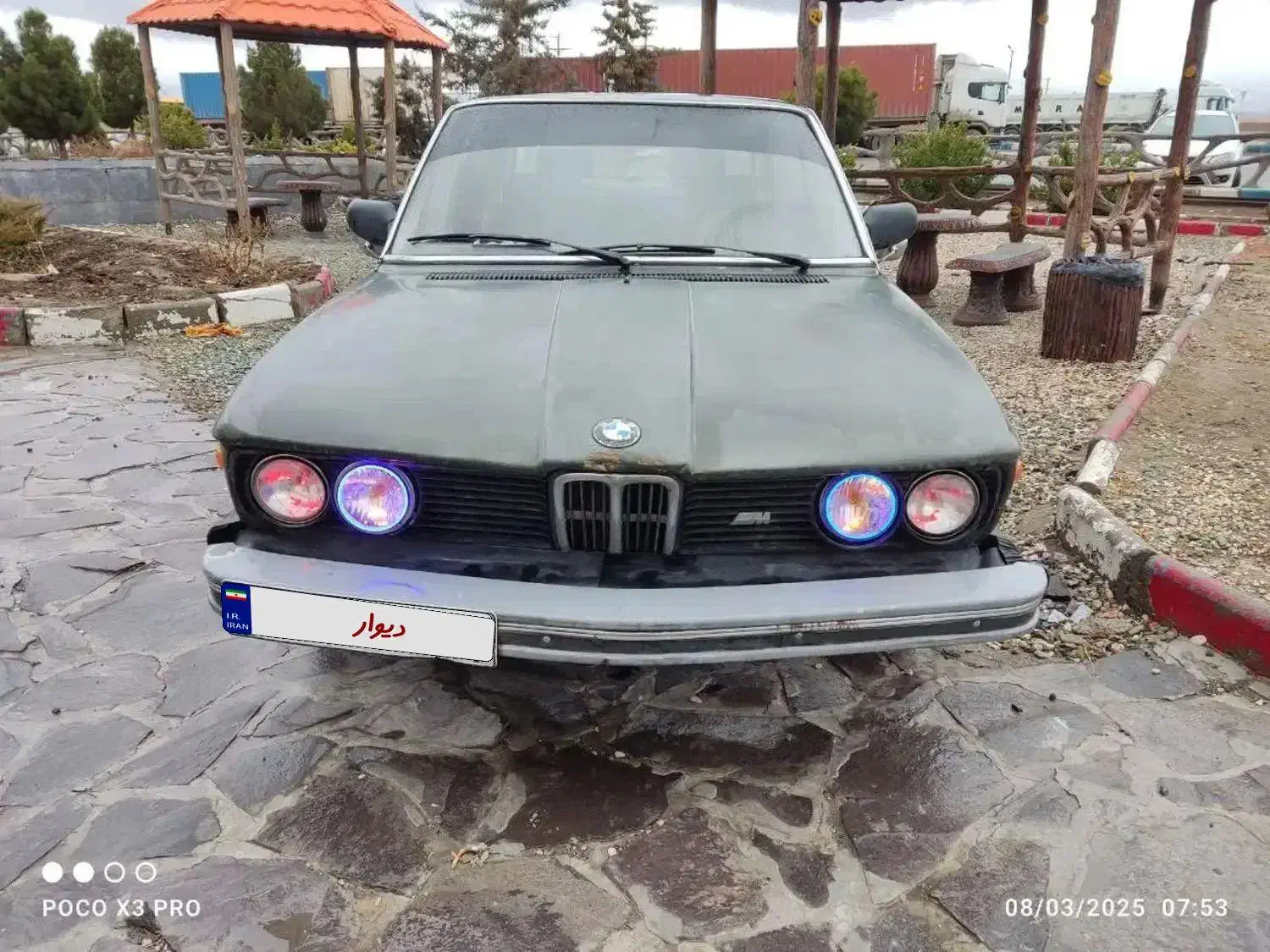 bmw518|خودرو کلاسیک|اصفهان, برازنده|دیوار