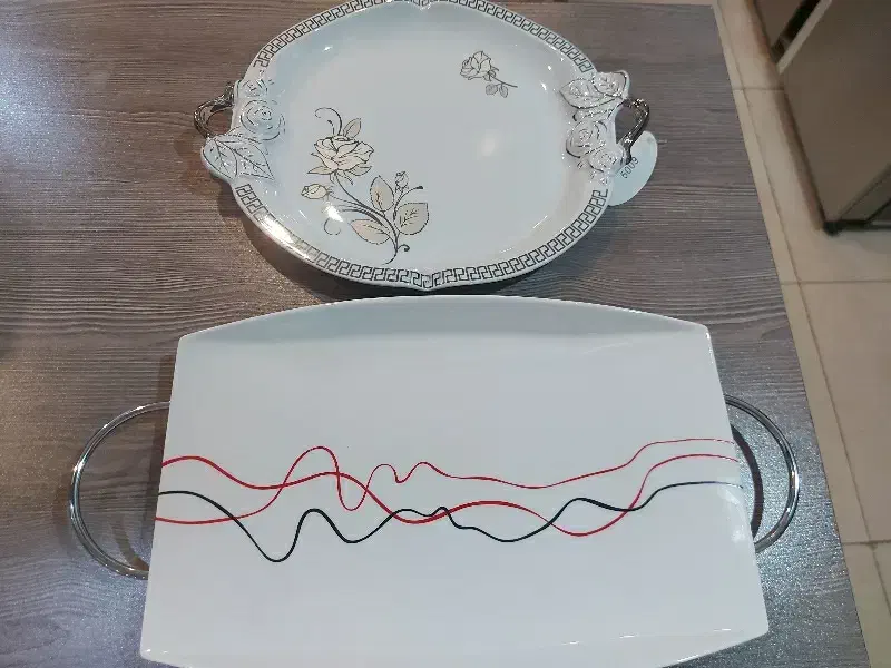 دو عدد شیرینی خوری|ظروف سرو و پذیرایی|گرگان, |دیوار