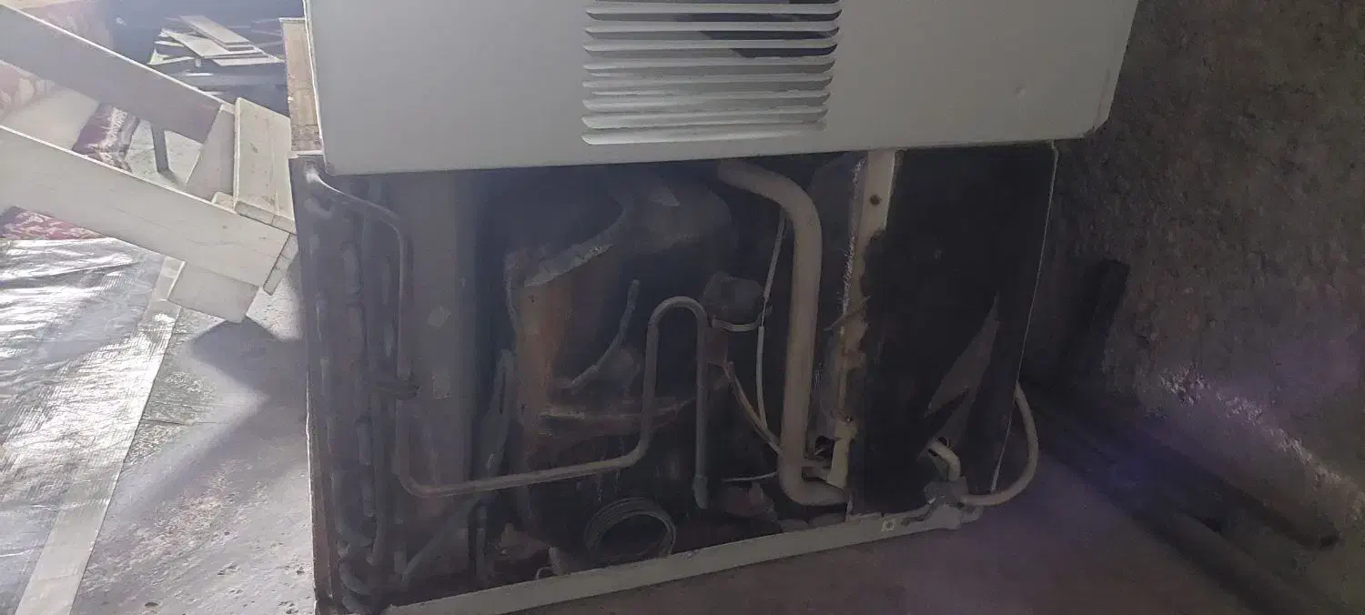 کولر۱۸ تراست|کولر گازی و فن‌کوئل|چغادک, |دیوار