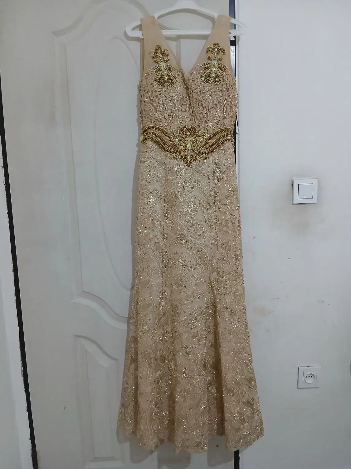 لباس حنابندونم بوده یک بار بیشتر نپوشیدم|لباس|شهریار, شهریار|دیوار