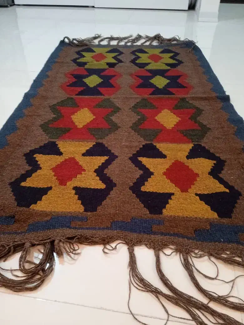 فرش دستبافت|فرش|گلبهار, شهر جدید گلبهار|دیوار