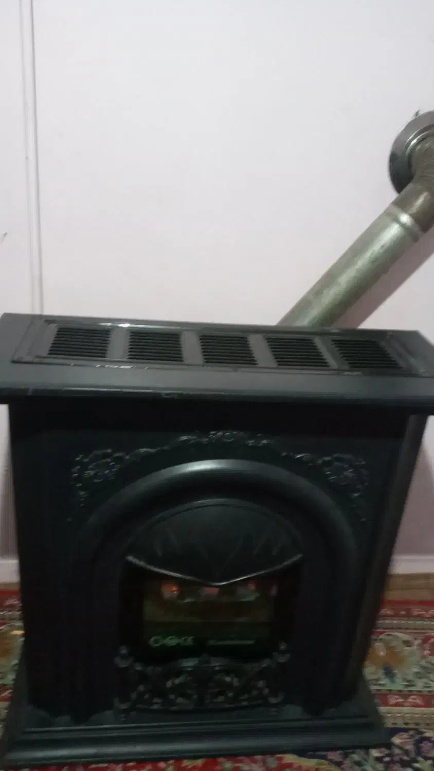 بخاری شومینه کاملا سالم|بخاری، هیتر، شومینه|تبریز, |دیوار