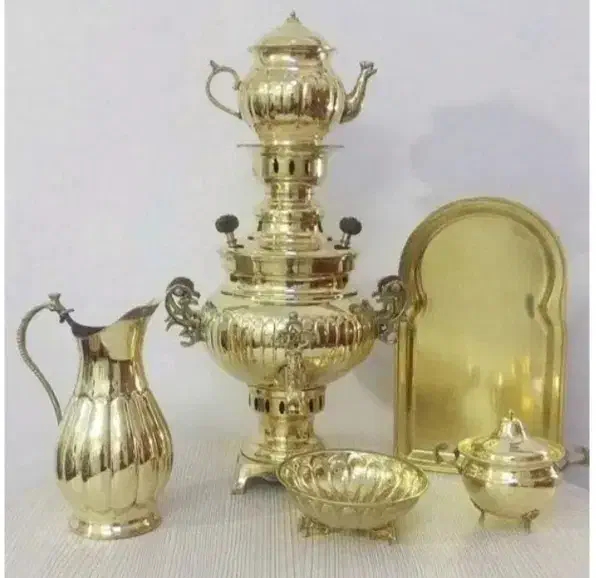 تعدادی وسیله شیک و لوکس منزل|سماور، چایساز، قهوهساز|ایوان, |دیوار