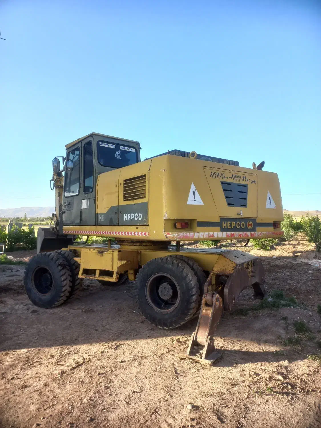 بیل میکانیکی لاستیکی هپکواچ۱۰۰مدل ۲۰۰۶|خودرو سنگین|بناب, |دیوار