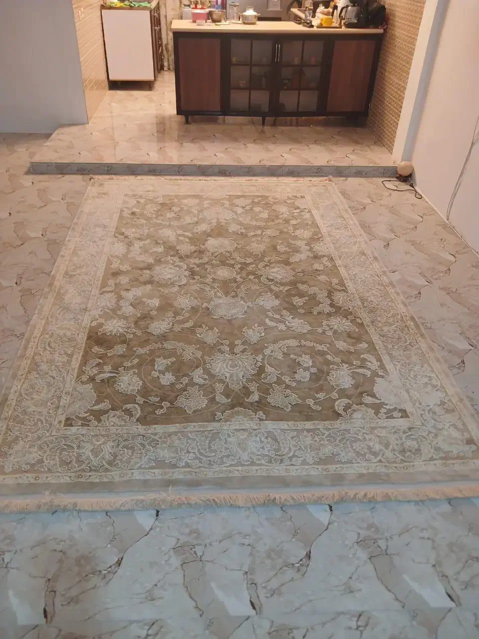 فرش ماشینی ۶متری|فرش|رشت, آزادگان|دیوار