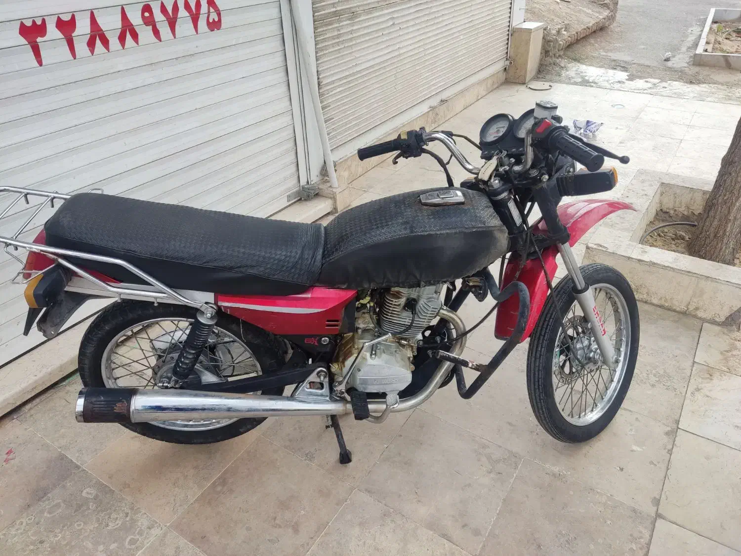 موتور سیکلت احسان شکاری فوق‌العاده|موتورسیکلت|قم, یزدان‌شهر|دیوار