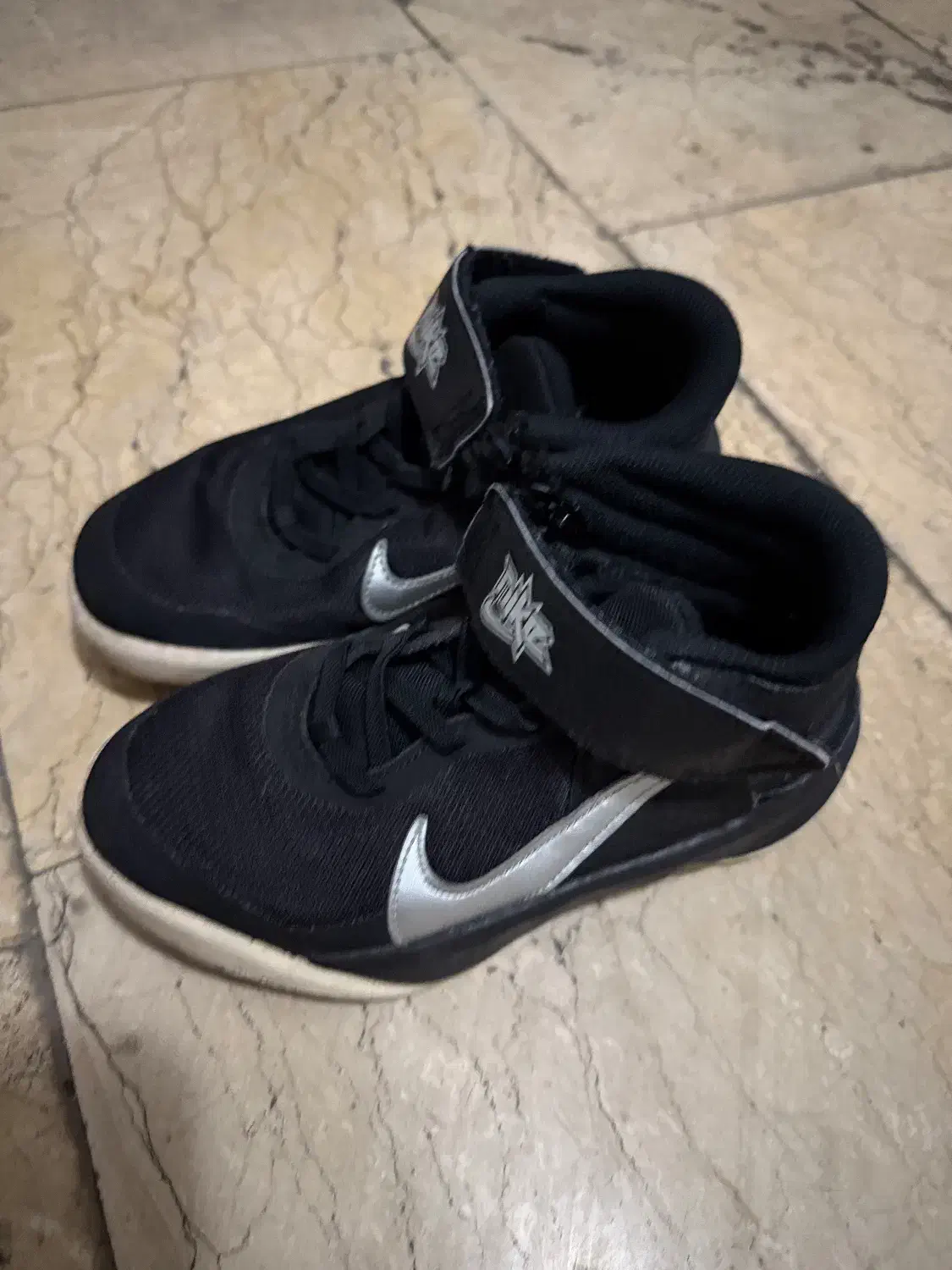 کفش برند|کفش و لباس بچه|تهران, فرمانیه|دیوار