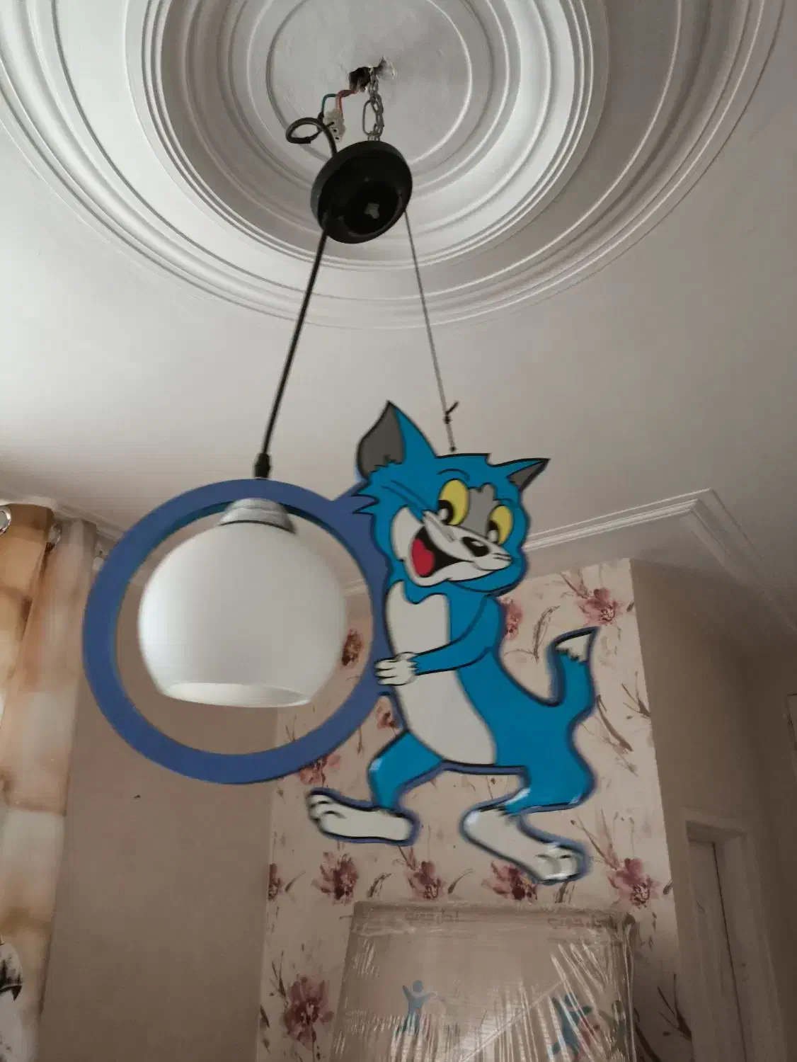 لوستر اتاق کودک به همراه آویز موزیکال|لوستر و چراغ آویز|قزوین, |دیوار