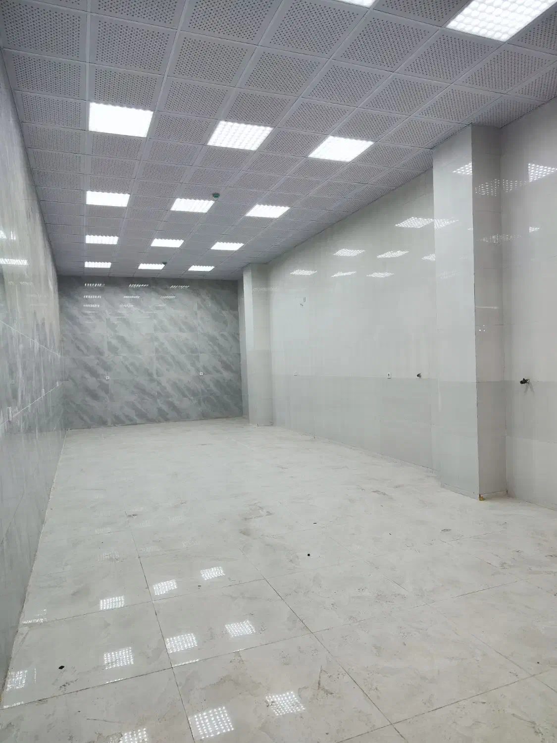 واحد تجاری / بلوار اصلی|فروش مغازه و غرفه|دوگنبدان, |دیوار