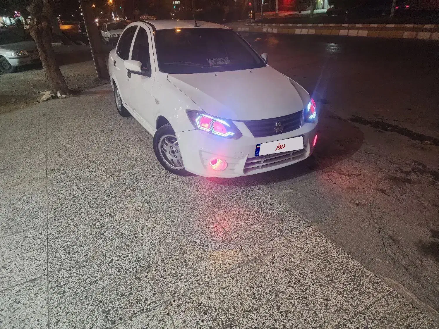 ساینا مدل ۹۷ کارمندی|خودرو سواری و وانت|مشهد, الهیه|دیوار