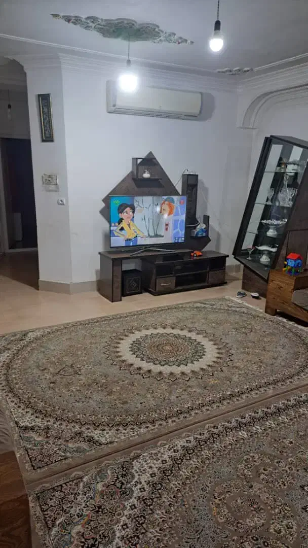 اپارتمان  ۱۰۰متری داخل شهر|فروش آپارتمان|زیرآب, |دیوار