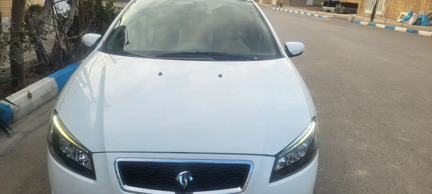 رانا پلاس مدل ۱۴۰۱|خودرو سواری و وانت|اصفهان, شفق|دیوار