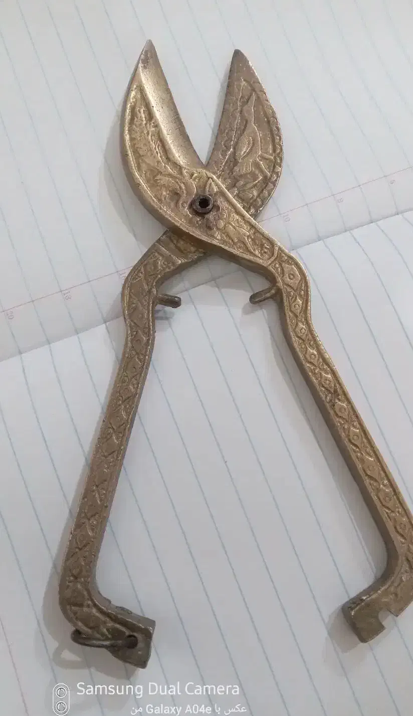 انبر قند شکن عتیقه دوره قاجار|کلکسیون اشیاء عتیقه|علیآباد کتول, |دیوار