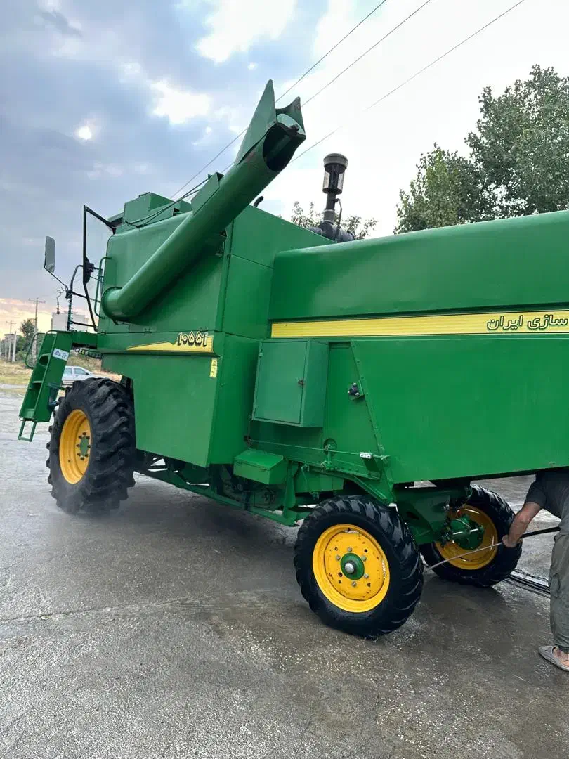 کمباین یوچای1055|خودرو سنگین|گلوگاه, |دیوار