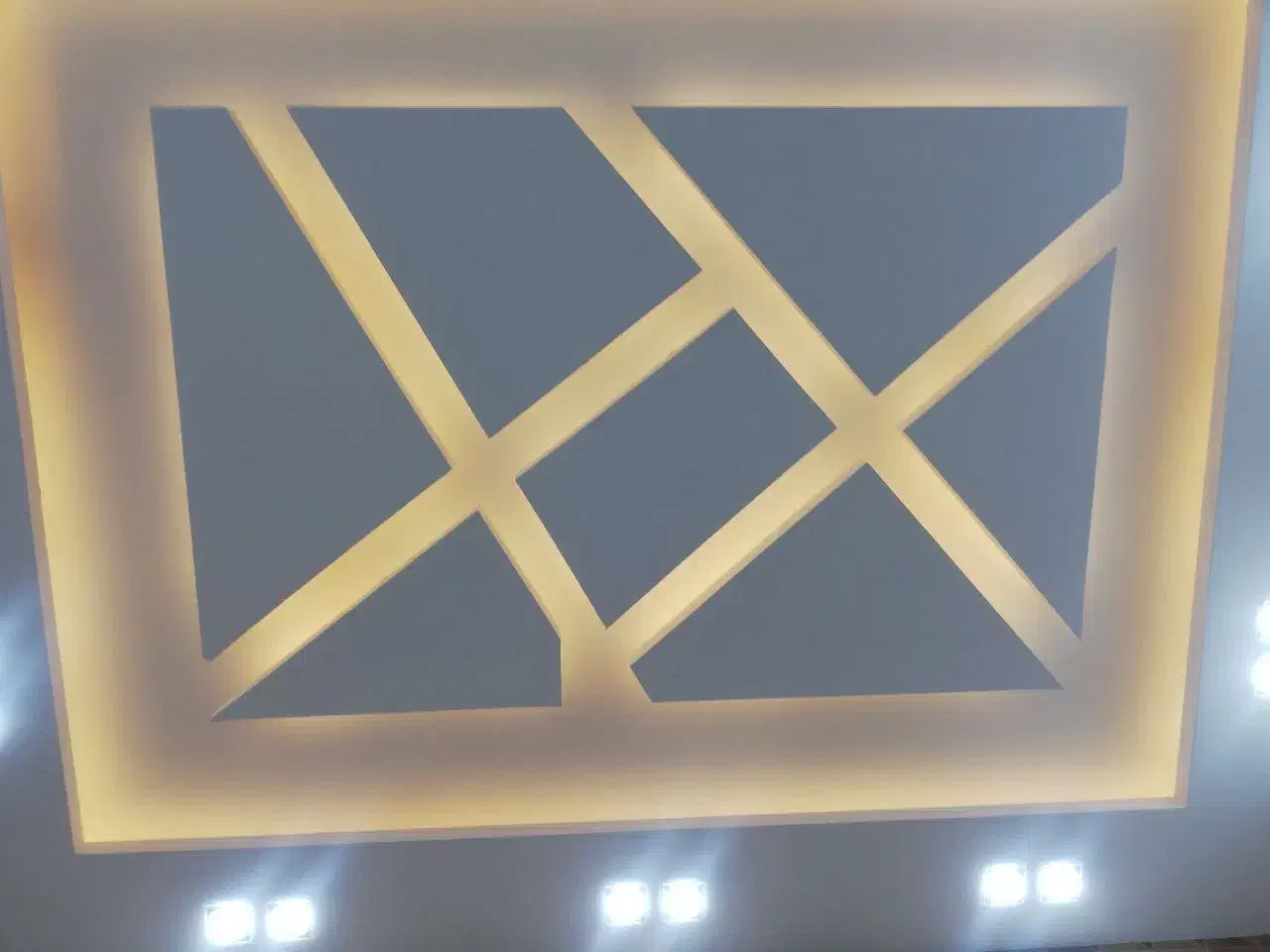 نقاشی ساختمان|خدمات پیشه و مهارت|سنندج, |دیوار