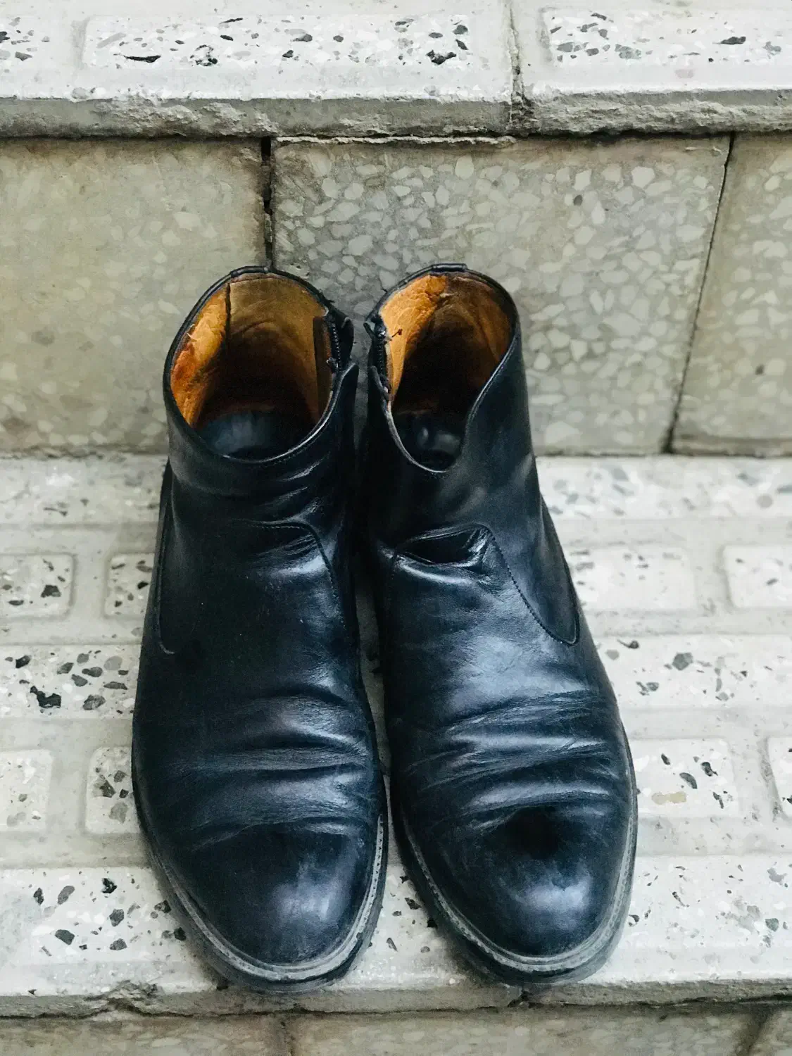 کفش|کیف، کفش، کمربند|کامیاران, |دیوار