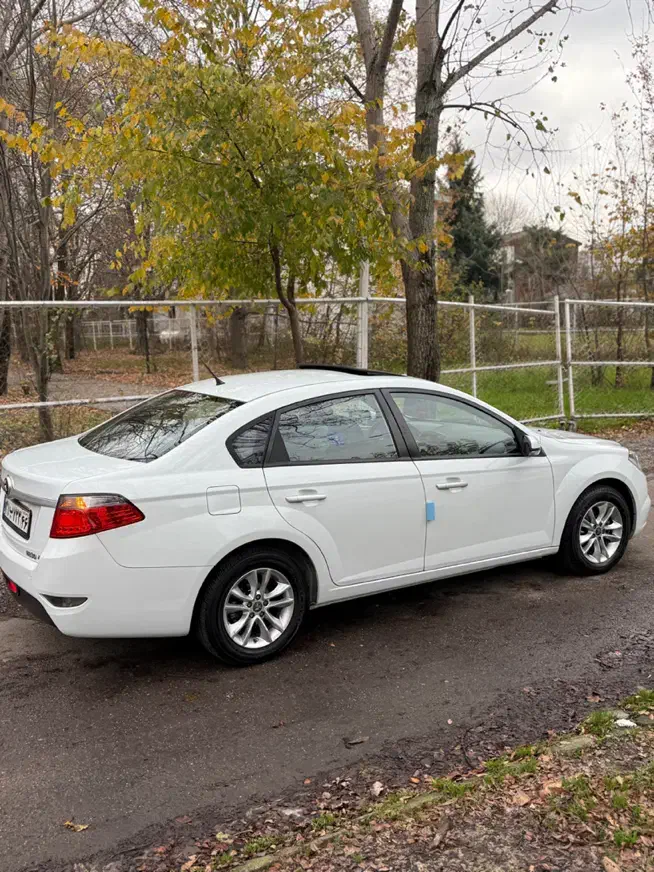 برلیانسh330|خودرو سواری و وانت|رشت, سیا اسطلخ|دیوار