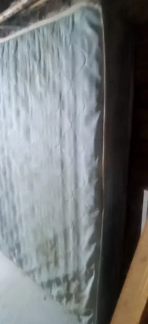 تشگ تخت خواب|تشک تختخواب|اهواز, کوی علوی|دیوار