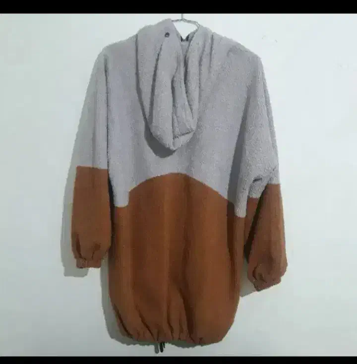 تدی گرم|لباس|شیروان (خراسان), |دیوار