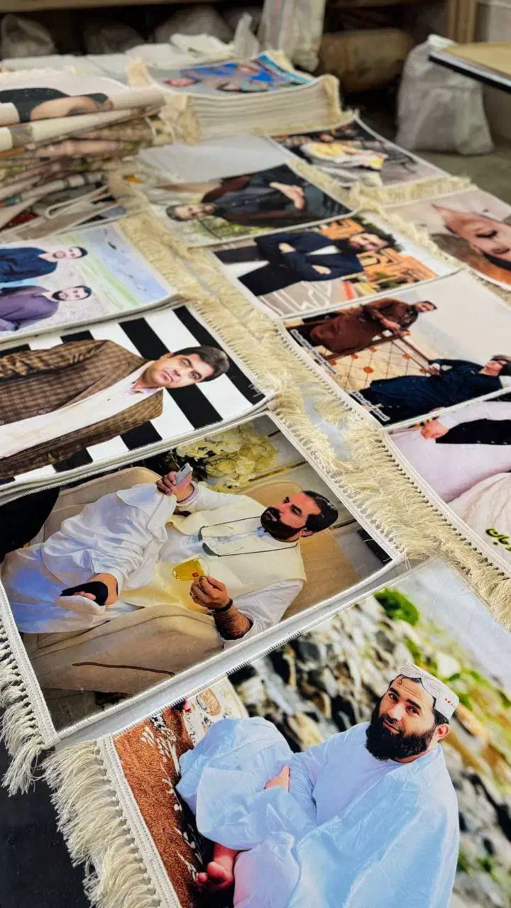 خاصترین هدیهی یلدا و روز پدر تابلوفرش سفارشی|تابلو فرش|خوی, |دیوار