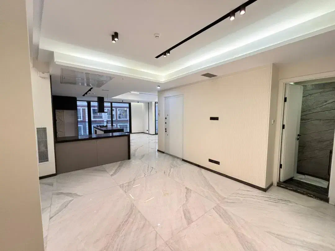 قلندری جنوبی۱۹۵متر۳خواب کلیدنخورده