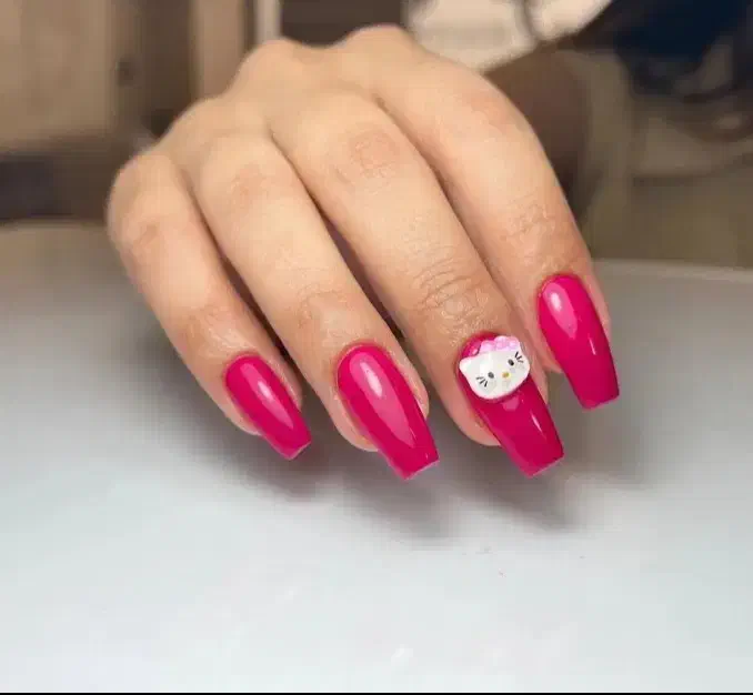 تخفیف ویژه کاشت ناخن نوبهار|خدمات آرایشگری و زیبایی|کرمانشاه, |دیوار